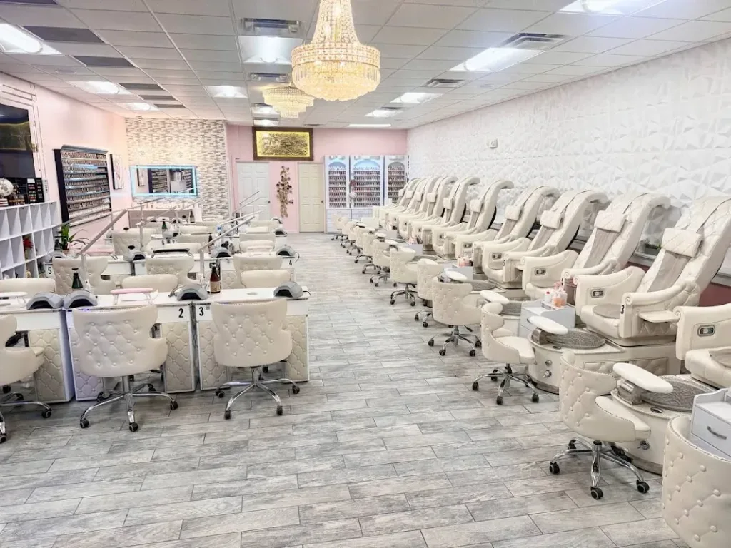 Adore Nails — Nail salon in Wilmington